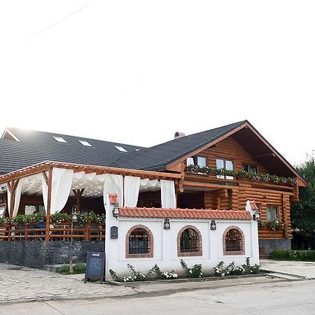 Domeniul Haiducilor Bucovina Villa Suceava Exterior foto